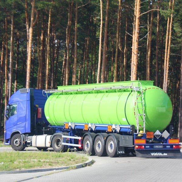 Pipa delivery fill process at a cistern